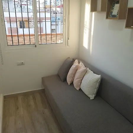Precioso Atico Con Terraza En Plaza De Andalucia Apartment *