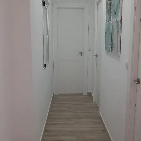 Appartamento Precioso ático Con Terraza En Plaza De Andalucia